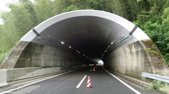 福井管内コンクリート構造物補修工事/下り線南条第１トンネルイメージ